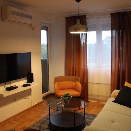 Luxury Apartments Parking In Garage Ниш Экстерьер фото